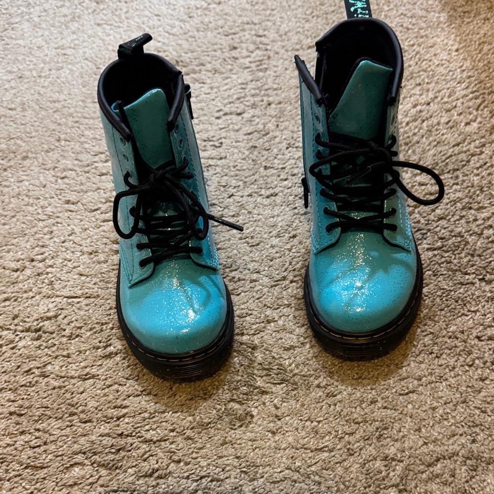 Dr. Martens Kids Turquoise Lace-Up Boots